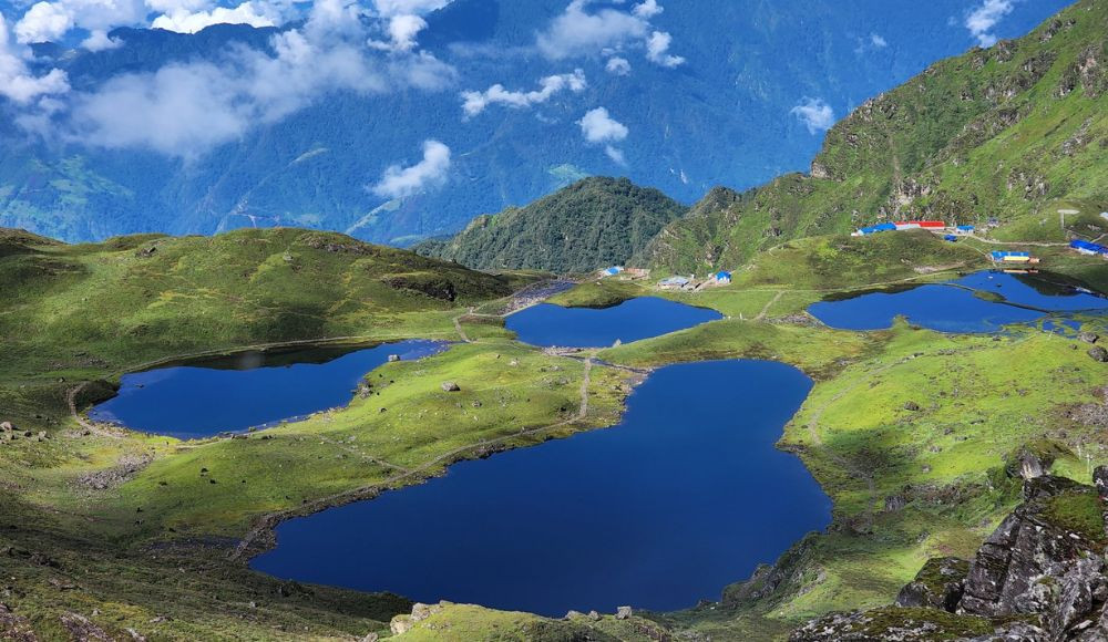 Pach Pokhari Trek